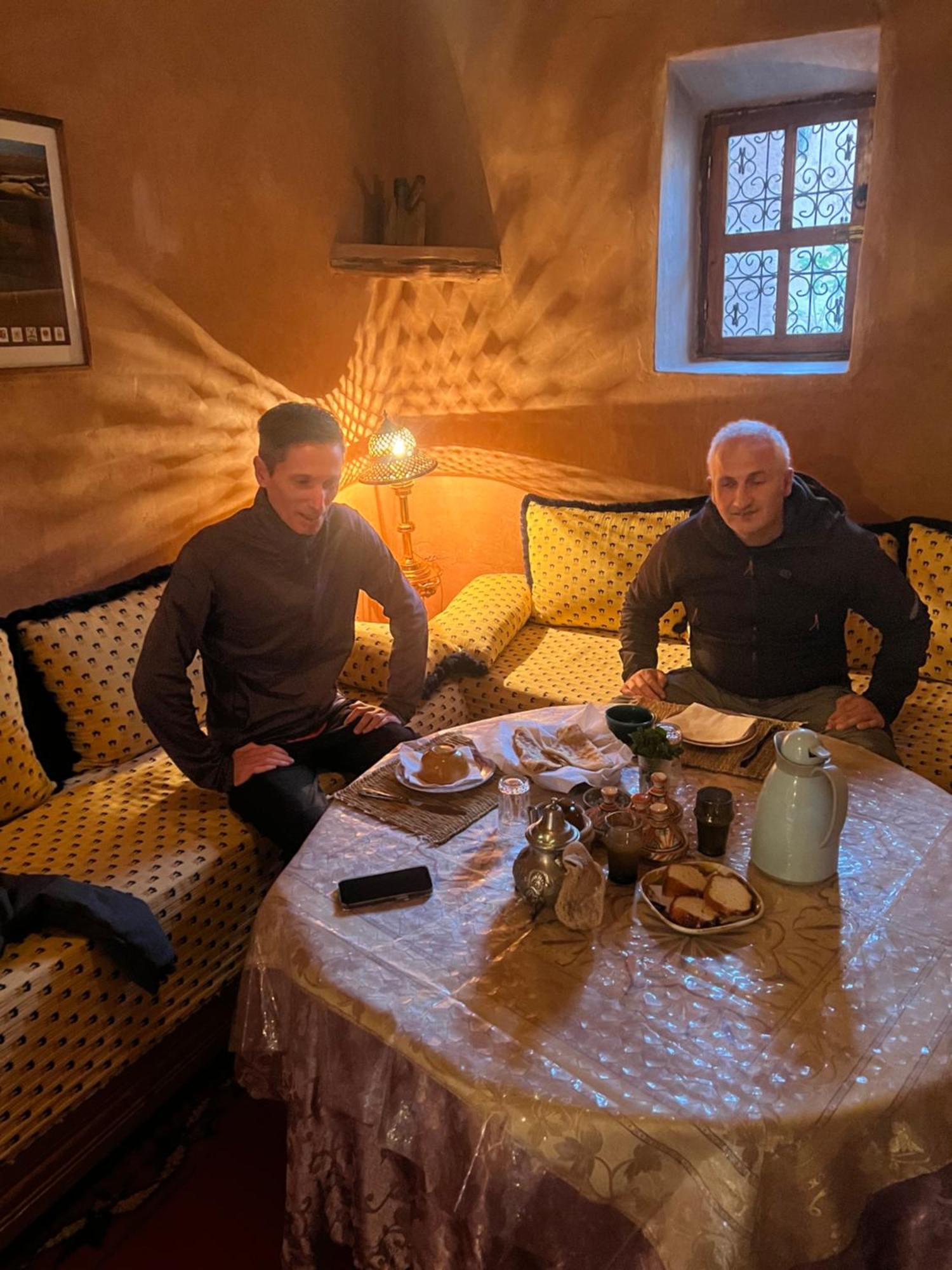 Hotel Kasbah Tigmi El Janoub à Ait Benhaddou Extérieur photo